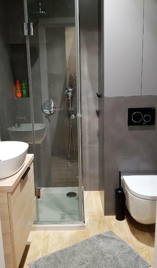 Centrum Pawia Deluxe Apartament *